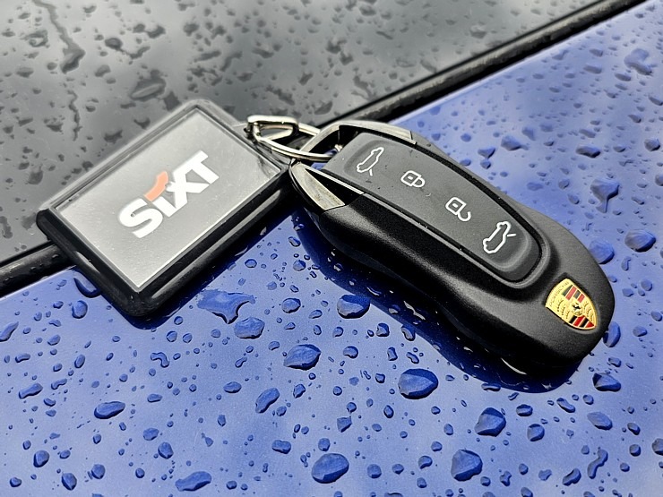 Kad ceļš ir galamērķis — Latvija ar «SIXT Latvija» un «Porsche Macan 4» 373567