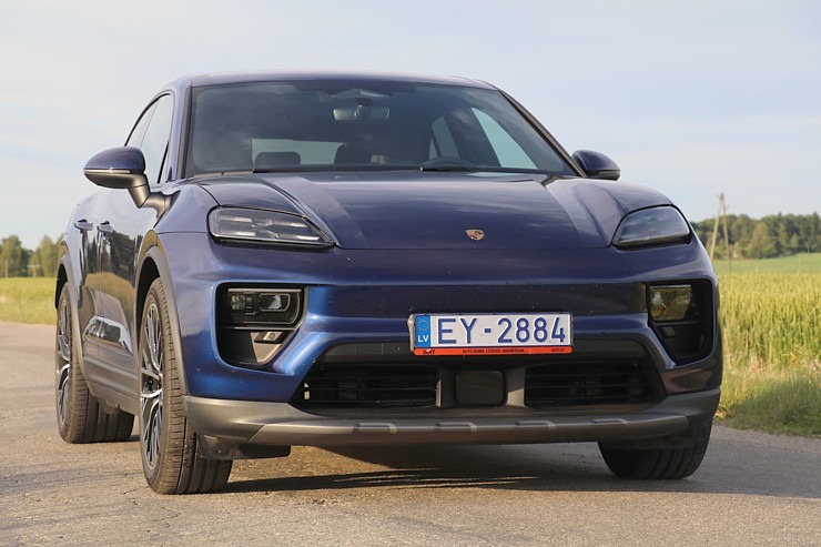 Kad ceļš ir galamērķis — Latvija ar «SIXT Latvija» un «Porsche Macan 4» 373551
