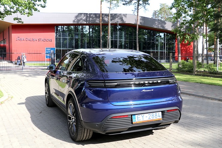 Kad ceļš ir galamērķis — Latvija ar «SIXT Latvija» un «Porsche Macan 4» 373555