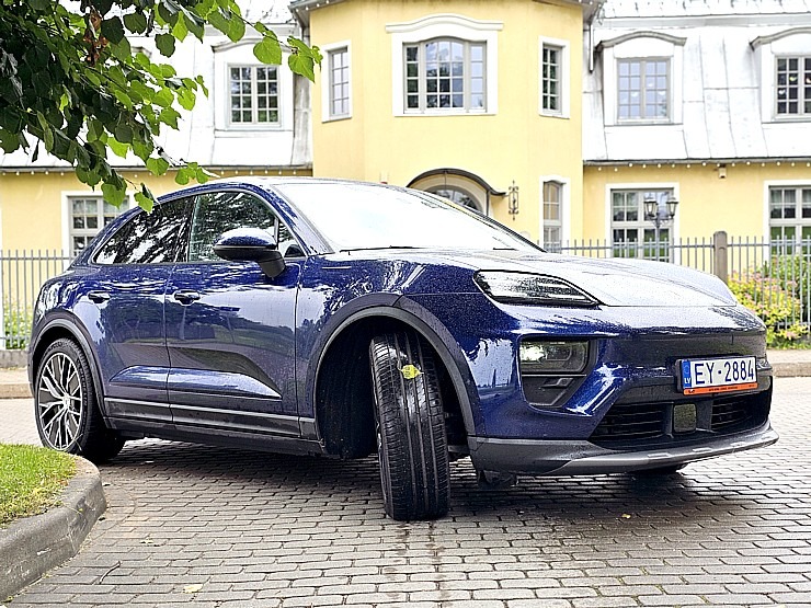 Kad ceļš ir galamērķis — Latvija ar «SIXT Latvija» un «Porsche Macan 4» 373556