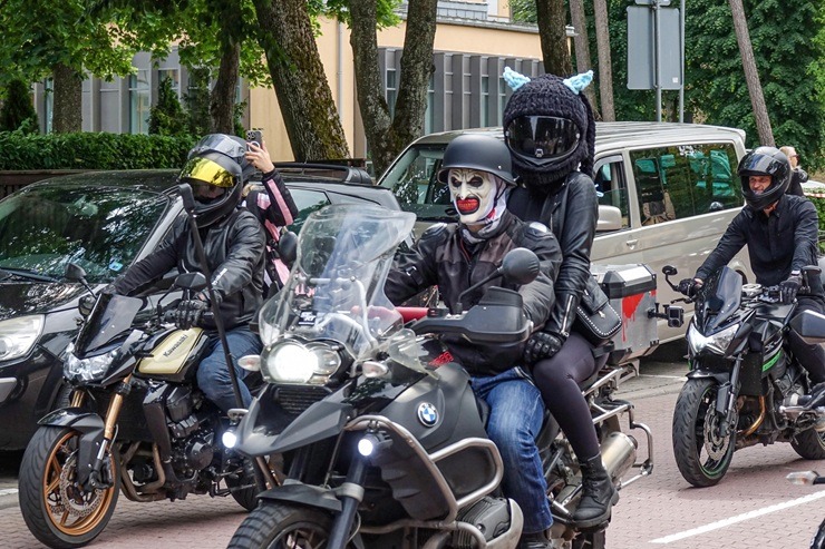 «Kurland Bike Meet 2025»: Ventspili pārņem baikeri 373739