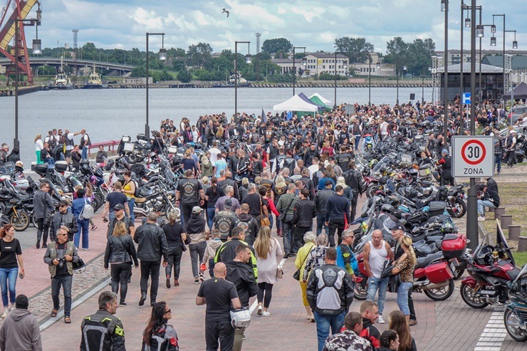 «Kurland Bike Meet 2025»: Ventspili pārņem baikeri 373741
