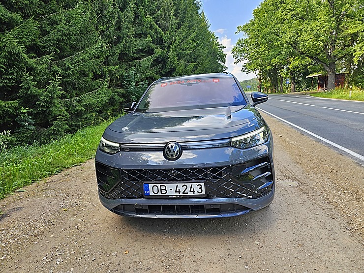 Travelnews.lv piedalās «Gada auto» testa braucienā ar 22 automašīnām 375052