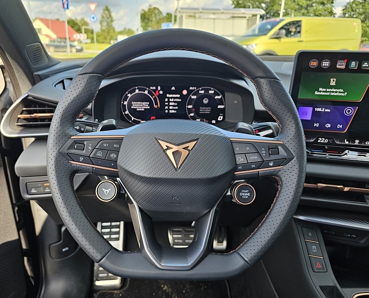 Travelnews.lv piedalās «Gada auto» testa braucienā ar 22 automašīnām 375061