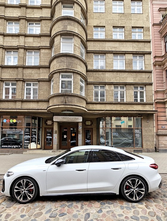 Ar jauno «Audi A5 Sedan e-hybrid» apceļojam Kurzemi 375251