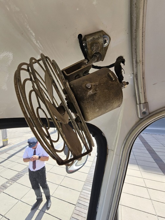 Retro autobusu festivāls - «Lux Express Latvia» atzīmē 30 gadu jubileju pasažieru pārvadājumu jomā Retro autobusu festivāls - «Lux Express Latvia» atzīmē 30 gadu jubileju pasažieru pārvadājumu jomā 375448