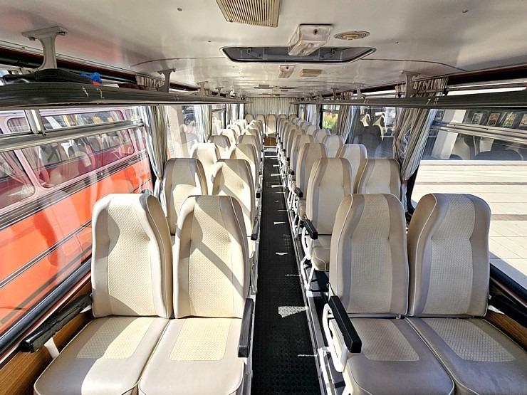 Retro autobusu festivāls - «Lux Express Latvia» atzīmē 30 gadu jubileju pasažieru pārvadājumu jomā Retro autobusu festivāls - «Lux Express Latvia» atzīmē 30 gadu jubileju pasažieru pārvadājumu jomā 375414