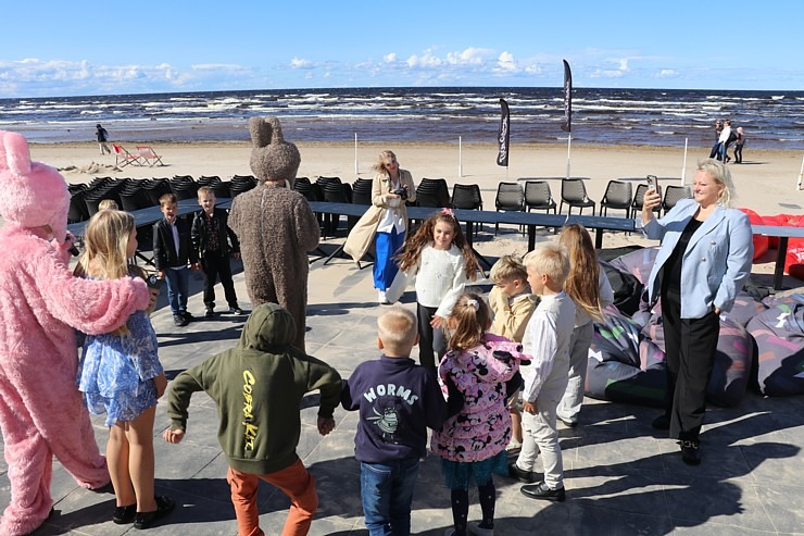 «Coral Travel Latvia» ar Turcijas viesnīcu tīklu «Maxx Royal Resorts» ielūdz tūrisma konsultantus uz Jūrmalu kopā ar bērniem «Coral Travel Latvia» ar Turcijas viesnīcu tīklu «Maxx Royal Resorts» ielūdz tūrisma konsultantus uz Jūrmalu kopā ar bērniem 375708