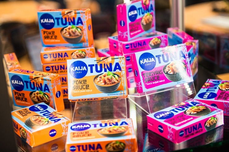 Ķīpsalā norit Baltijas lielākā pārtikas industrijas izstāde «Riga Food 2025», kurai ir jau 30 gadu dzimšanas diena. Foto: Ieva Makare 376404