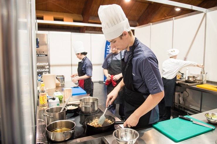 Ķīpsalā norit Baltijas lielākā pārtikas industrijas izstāde «Riga Food 2025», kurai ir jau 30 gadu dzimšanas diena. Foto: Ieva Makare 376427