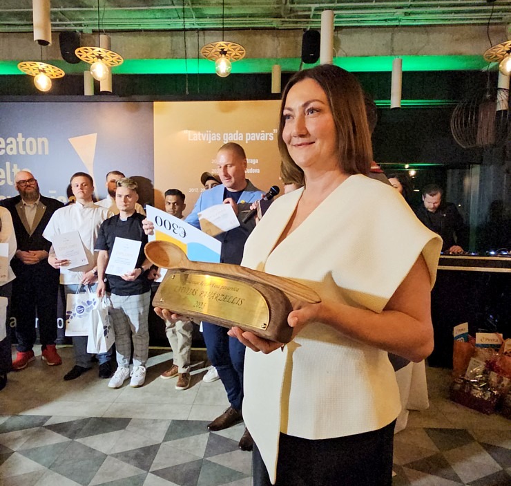 «Latvijas gada pavārs 2025» Emīls Skalbergs, restorāns «John - John chefs hall» un «Latvijas pavārzellis 2025» - Rota Gundega Klētniece, restorāns «Fe «Latvijas gada pavārs 2025» Emīls Skalbergs, restorāns «John - John chefs hall» un «Latvijas pavārzellis 2025» - Rota Gundega Klētniece, restorāns «Fe 376668