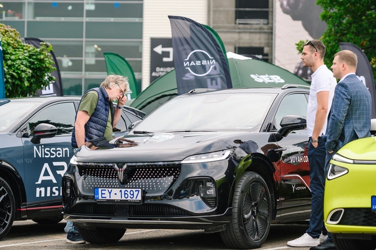 «Spices Elektroauto diena» pulcē ap 5000 interesentu 376689