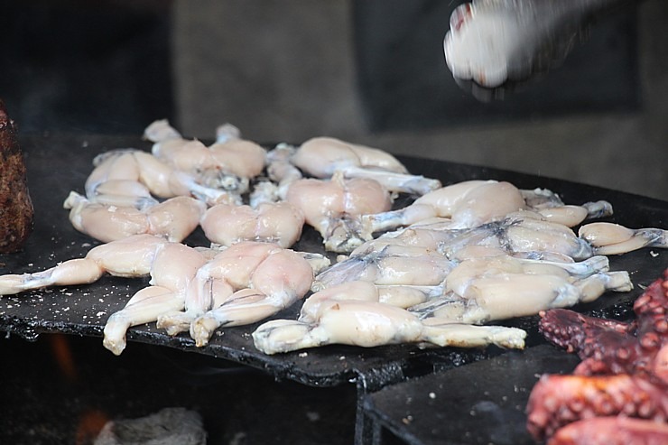 Restorāns «Buržujs» Berga bazārā pulcē gardēžus uz 16.Rīgas Austeru festivālu 377131