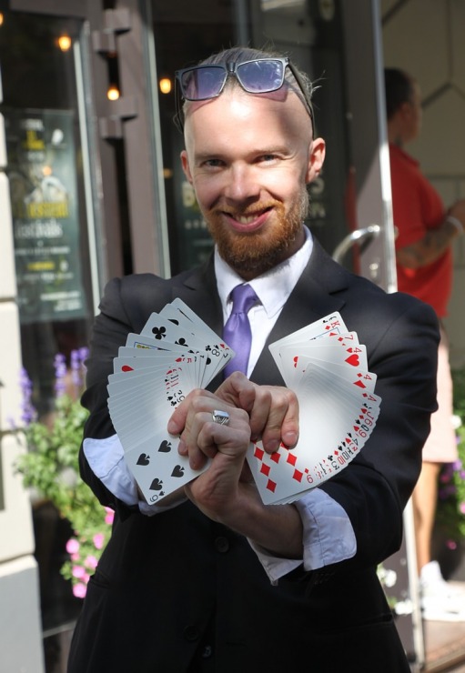 Restorāns «Buržujs» Berga bazārā pulcē gardēžus uz 16.Rīgas Austeru festivālu 377158