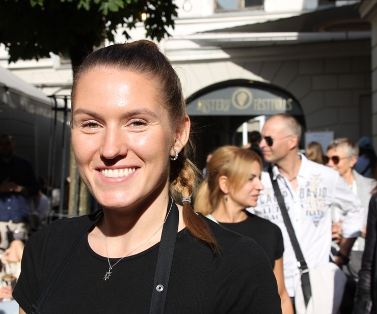 Restorāns «Buržujs» Berga bazārā pulcē gardēžus uz 16.Rīgas Austeru festivālu 377159