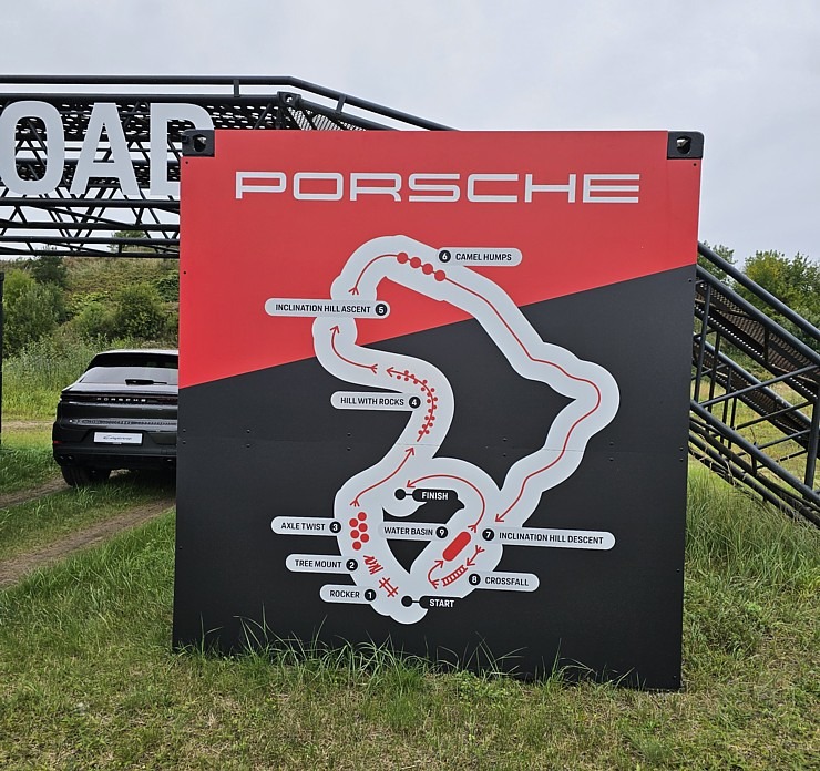 Travelnews.lv piedalās jaudīgā «Porsche Off-Road Experience» pasākumā, kas notiek sporta kompleksā «333» Travelnews.lv piedalās jaudīgā «Porsche Off-Road Experience» pasākumā, kas notiek sporta kompleksā «333» 377537