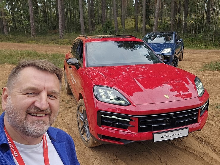 Travelnews.lv piedalās jaudīgā «Porsche Off-Road Experience» pasākumā, kas notiek sporta kompleksā «333» Travelnews.lv piedalās jaudīgā «Porsche Off-Road Experience» pasākumā, kas notiek sporta kompleksā «333» 377529