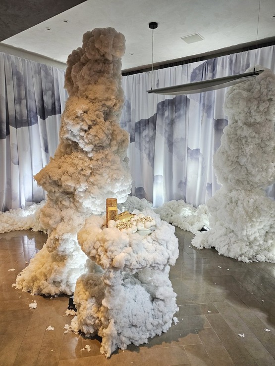 Ar grandiozu pasākumu «Four Senses of Nature» pēc renovācijas piesakās Vecrīgas 5 zvaigžņu viesnīca «Pullman Riga Old Town Hotel» Ar grandiozu pasākumu «Four Senses of Nature» pēc renovācijas piesakās Vecrīgas 5 zvaigžņu viesnīca «Pullman Riga Old Town Hotel» 377829