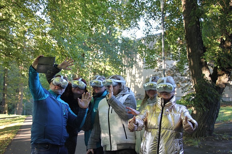 Piedzīvojam ļoti interesantu virtuālo tūri «Oru pils» Igaunijas Toilas Oru parkā. Sadarbībā ar «Active Travel» un Idaviru Piedzīvojam ļoti interesantu virtuālo tūri «Oru pils» Igaunijas Toilas Oru parkā. Sadarbībā ar «Active Travel» un Idaviru 378590