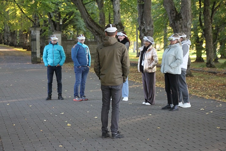 Piedzīvojam ļoti interesantu virtuālo tūri «Oru pils» Igaunijas Toilas Oru parkā. Sadarbībā ar «Active Travel» un Idaviru Piedzīvojam ļoti interesantu virtuālo tūri «Oru pils» Igaunijas Toilas Oru parkā. Sadarbībā ar «Active Travel» un Idaviru 378593