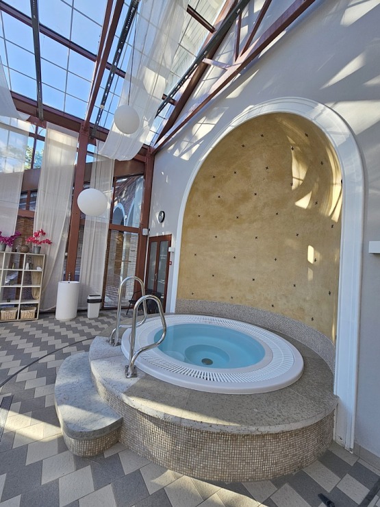 Apmeklējam Mētaguses muižas kompleksu, restorānu «Rosen» un spa viesnīcu «Von Roden spa». Sadarbībā «Active Travel» un Idaviru Apmeklējam Mētaguses muižas kompleksu, restorānu «Rosen» un spa viesnīcu «Von Roden spa». Sadarbībā «Active Travel» un Idaviru 378702