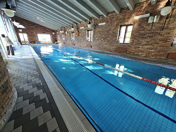 Apmeklējam Mētaguses muižas kompleksu, restorānu «Rosen» un spa viesnīcu «Von Roden spa». Sadarbībā «Active Travel» un Idaviru Apmeklējam Mētaguses muižas kompleksu, restorānu «Rosen» un spa viesnīcu «Von Roden spa». Sadarbībā «Active Travel» un Idaviru 378703