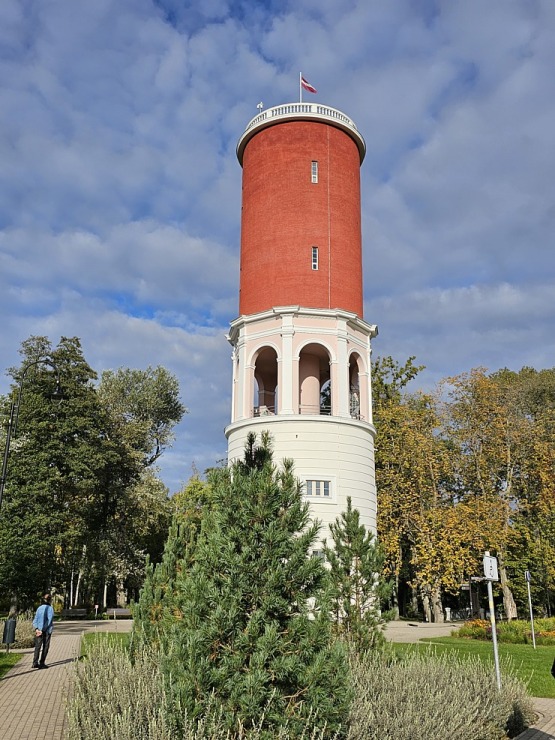 Apmeklējam Ķemeru kūrorta parku un ūdenstorni. Sadarbībā ar VisitJurmala.lv 378952