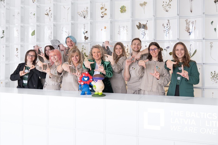 Ar rekordlielu apmeklētāju skaitu un starptautiskām balvām noslēdzas Latvijas dalība EXPO 2025 379544