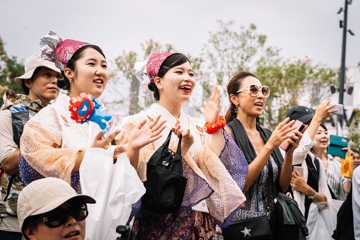 Ar rekordlielu apmeklētāju skaitu un starptautiskām balvām noslēdzas Latvijas dalība EXPO 2025 379547