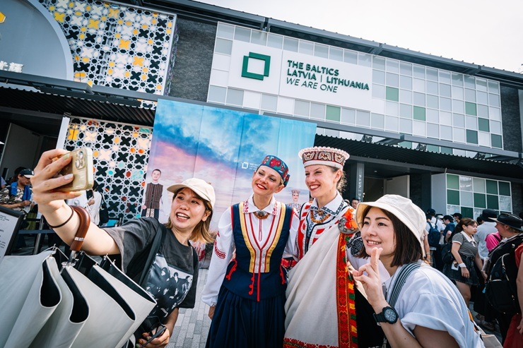 Ar rekordlielu apmeklētāju skaitu un starptautiskām balvām noslēdzas Latvijas dalība EXPO 2025 379550