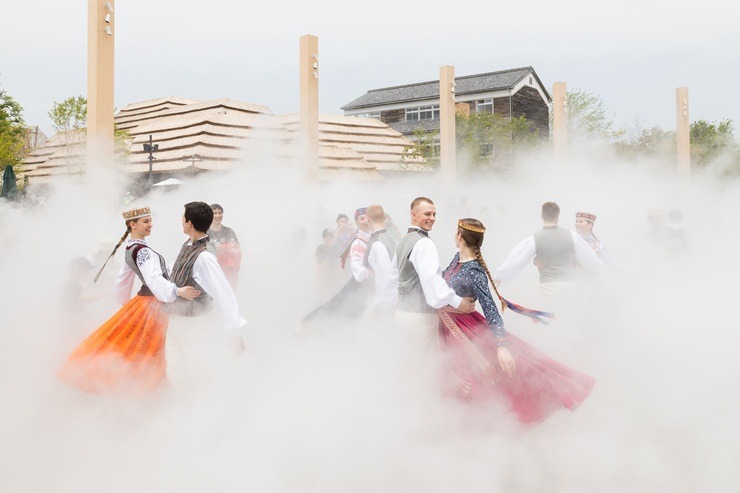 Ar rekordlielu apmeklētāju skaitu un starptautiskām balvām noslēdzas Latvijas dalība EXPO 2025 379540