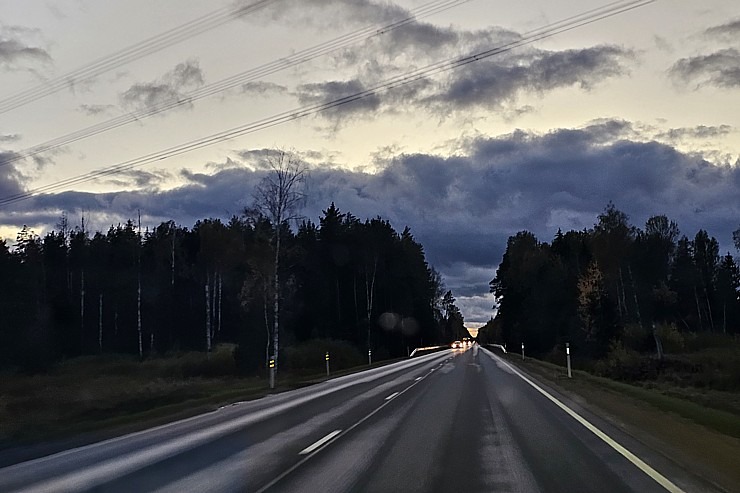 Sadarbībā ar auto nomu «SIXT Latvija» apceļojam Latviju - Opel Frontera no 27 eiro 379642