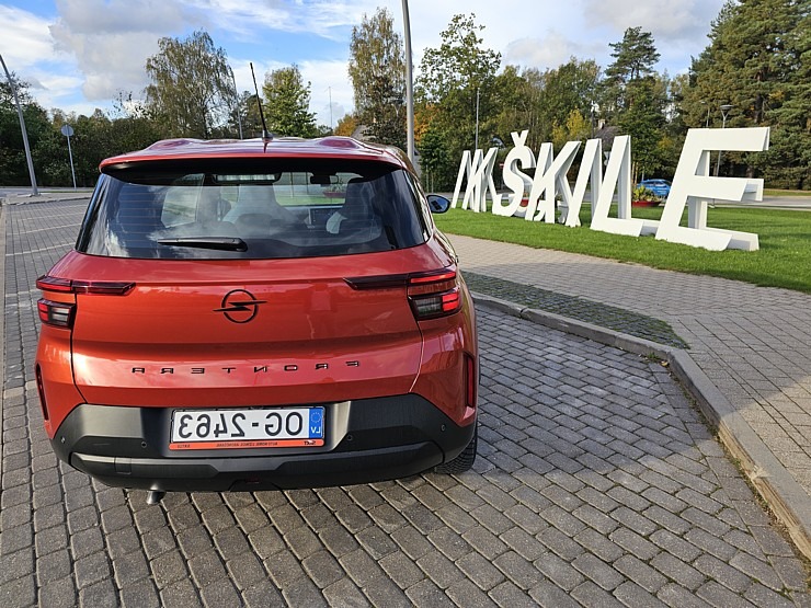 Sadarbībā ar auto nomu «SIXT Latvija» apceļojam Latviju - Opel Frontera no 27 eiro 379614