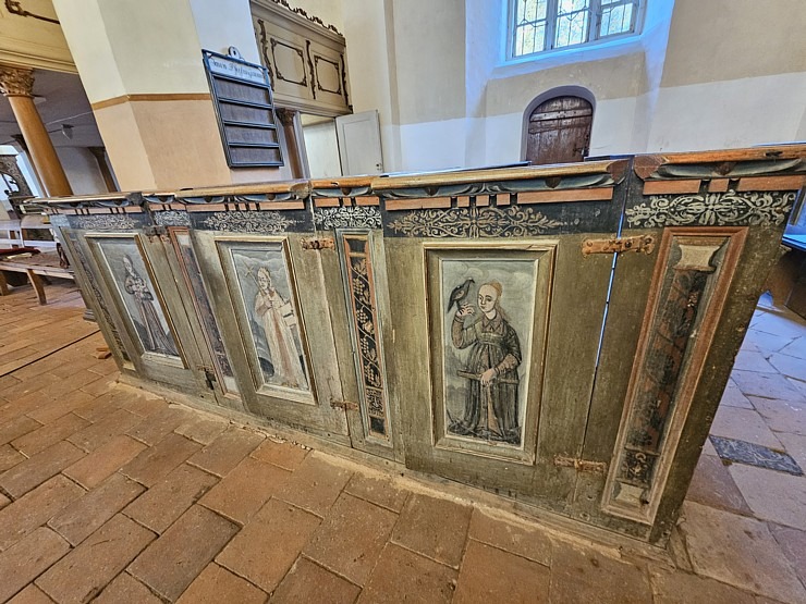 Apmeklējam Zlēku luterāņu baznīcu, kas celta celta ap 1645.gadu, Ventspils novadā  Apmeklējam Zlēku luterāņu baznīcu, kas celta celta ap 1645.gadu, Ventspils novadā 379660