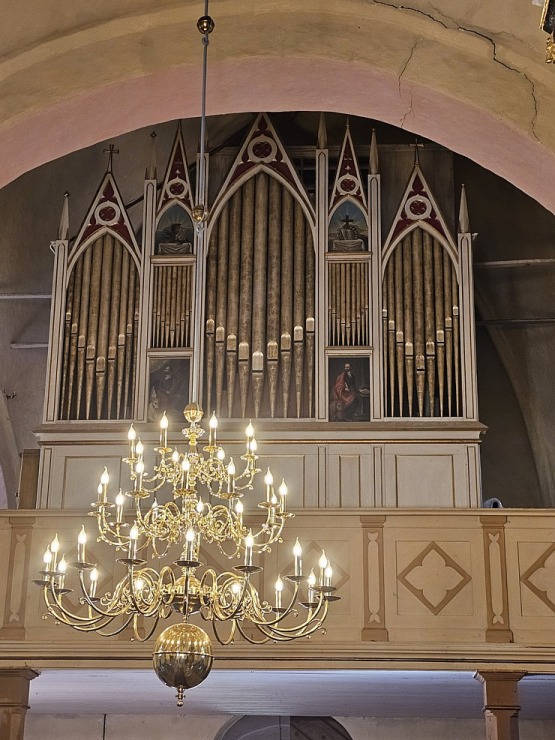 Apmeklējam Zlēku luterāņu baznīcu, kas celta celta ap 1645.gadu, Ventspils novadā  Apmeklējam Zlēku luterāņu baznīcu, kas celta celta ap 1645.gadu, Ventspils novadā 379662