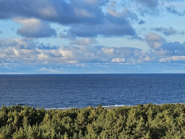 Apmeklējam 1844.gada būvēto Ovišu bāku Ventspils novadā  Apmeklējam 1844.gada būvēto Ovišu bāku Ventspils novadā 379686