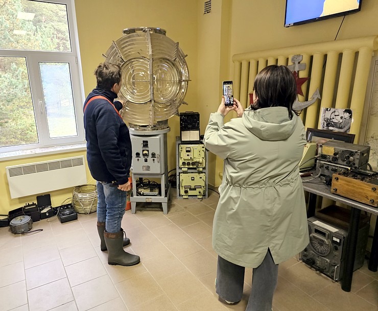 Apmeklējam 1844.gada būvēto Ovišu bāku Ventspils novadā  Apmeklējam 1844.gada būvēto Ovišu bāku Ventspils novadā 379695