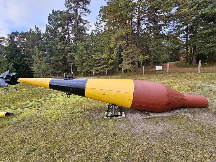 Apmeklējam 1844.gada būvēto Ovišu bāku Ventspils novadā  Apmeklējam 1844.gada būvēto Ovišu bāku Ventspils novadā 379705