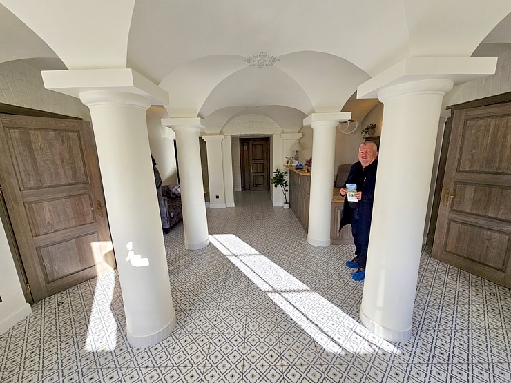 Apmeklējam Vārves muižas kompleksu Ventas krastā Ventspils novadā  Apmeklējam Vārves muižas kompleksu Ventas krastā Ventspils novadā 380054