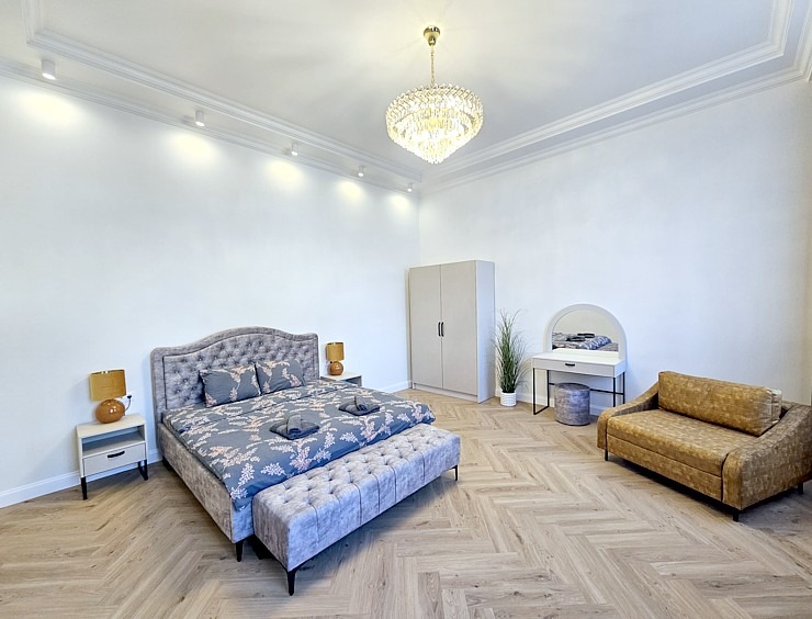 Apmeklējam Vārves muižas kompleksu Ventas krastā Ventspils novadā  Apmeklējam Vārves muižas kompleksu Ventas krastā Ventspils novadā 380064