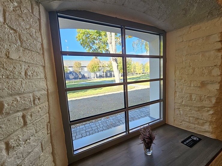 Apmeklējam Vārves muižas kompleksu Ventas krastā Ventspils novadā  Apmeklējam Vārves muižas kompleksu Ventas krastā Ventspils novadā 380041