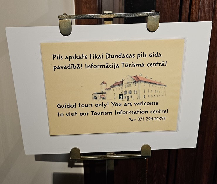 Iepazīstam Dundagas pili Talsu novadā, kas piedāvā naktsmītni, TIC, izstādes un konferenču telpas  Iepazīstam Dundagas pili Talsu novadā, kas piedāvā naktsmītni, TIC, izstādes un konferenču telpas 380137