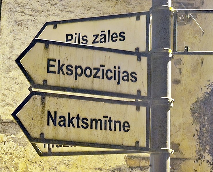 Iepazīstam Dundagas pili Talsu novadā, kas piedāvā naktsmītni, TIC, izstādes un konferenču telpas  Iepazīstam Dundagas pili Talsu novadā, kas piedāvā naktsmītni, TIC, izstādes un konferenču telpas 380103