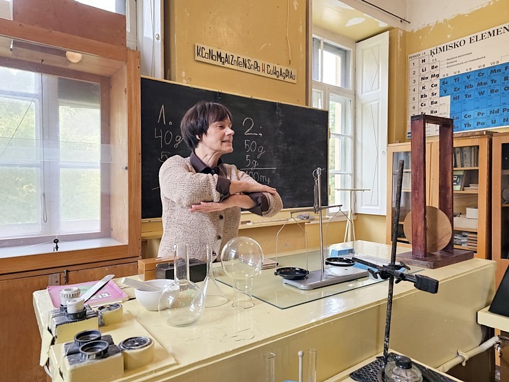 Iepazīstam klasicisma stila Jaunauces pili Saldus novadā  Iepazīstam klasicisma stila Jaunauces pili Saldus novadā 380264