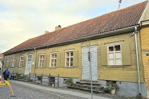 Tiek atklāta ēdināšanas zona « POSTe food hall » tirdzniecības centrā « Origo » - Foto