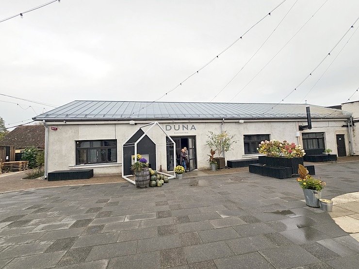 Apmeklējam radoši industriālo Kaļķu ielas kvartālu Kuldīgā 380524