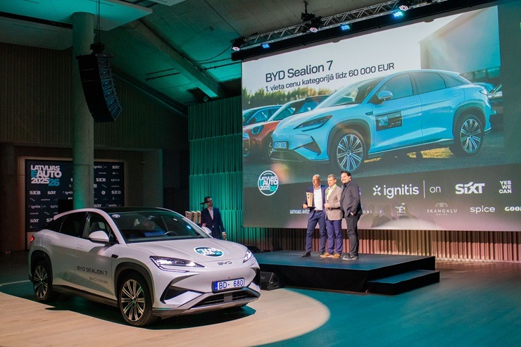 «Latvijas e-auto 2025/26» par uzvarētājiem kļūst «Audi A6 e-tron», «BYD Sealion 7» un «Renault R5 E-Tech Electric» 380542