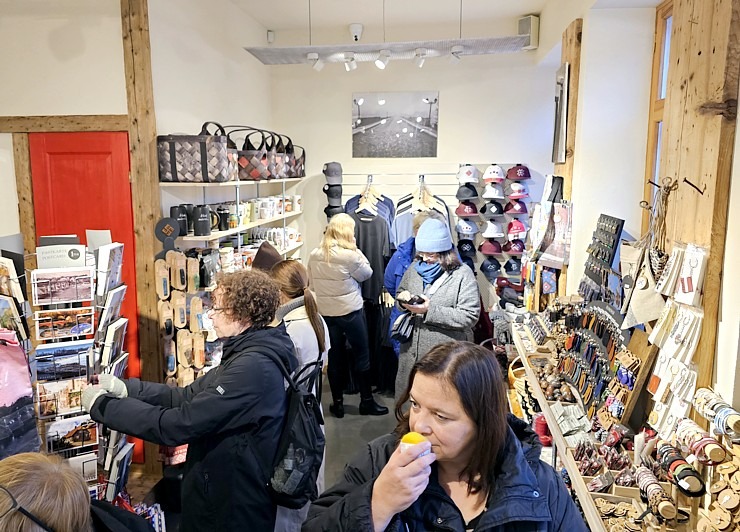 Apmeklējam Kuldīgas suvenīru bodi «KUULD» 380580