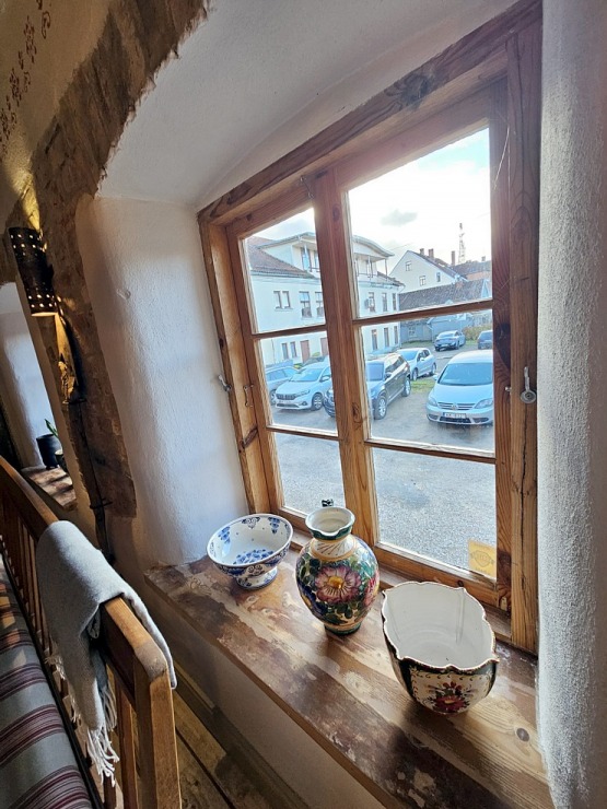 lIepazīstam Kuldīgas dizaina viesnīcas « Sīmanis » piedāvājumu 380618