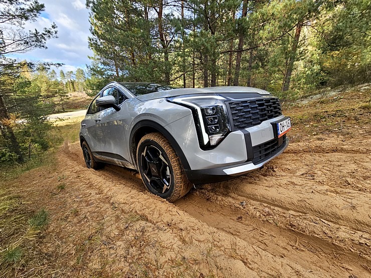 Sadarbībā ar auto nomu «SIXT Latvija» apceļojam Latviju - Kia Sportage no 28 eiro dienā  Sadarbībā ar auto nomu «SIXT Latvija» apceļojam Latviju - Kia Sportage no 28 eiro dienā 380661